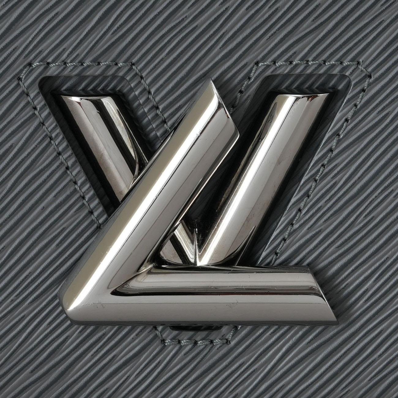 LOUIS VUITTON(USED)루이비통 에삐 트위스트 MM